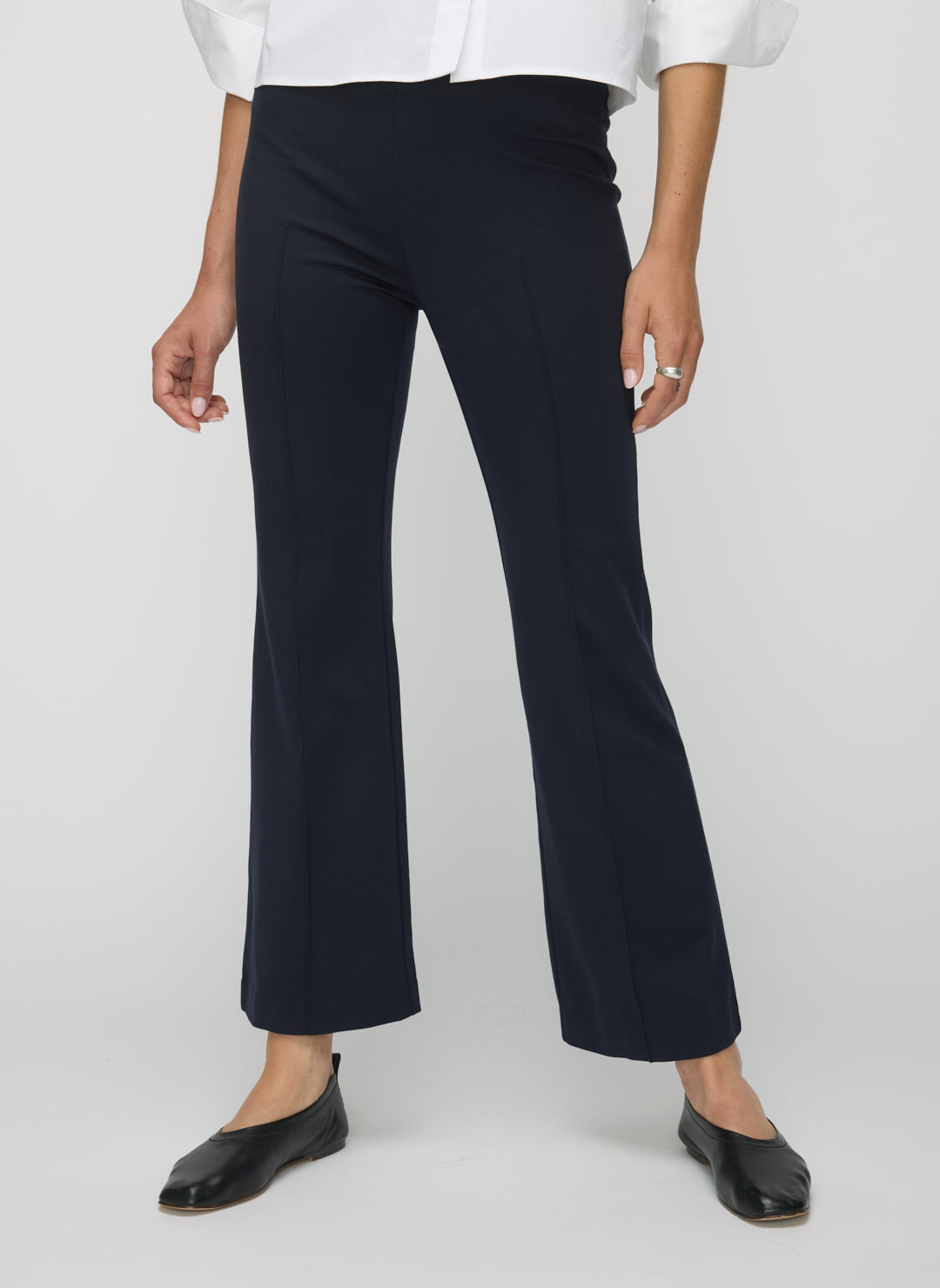 Kit and Ace Serenity Flared Pull On Pants Dark Navy - Size S Kit and Ace Serenity Flared Pull On Pants Dark Navy - Size S