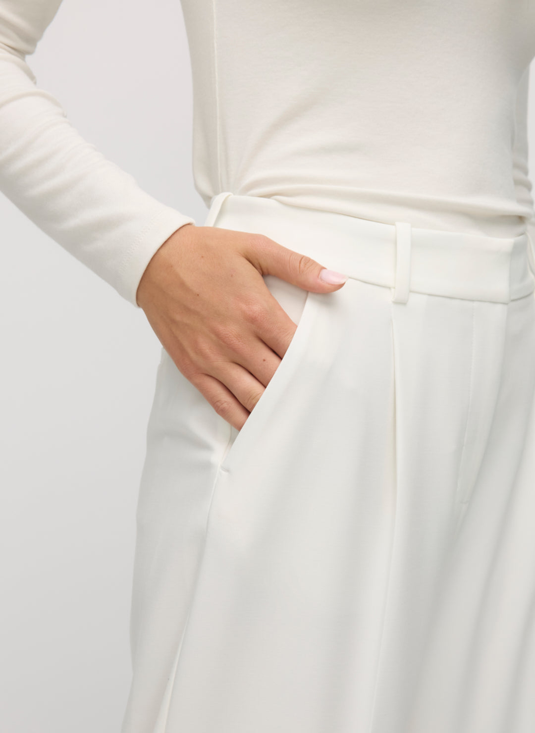 On Time Pleated Trousers | Women's Pants – Kit and Ace