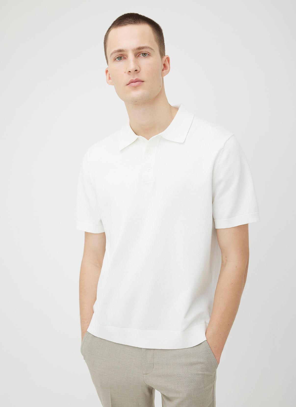 Urban Short Sleeve Polo Sweater ?? | M || Off White