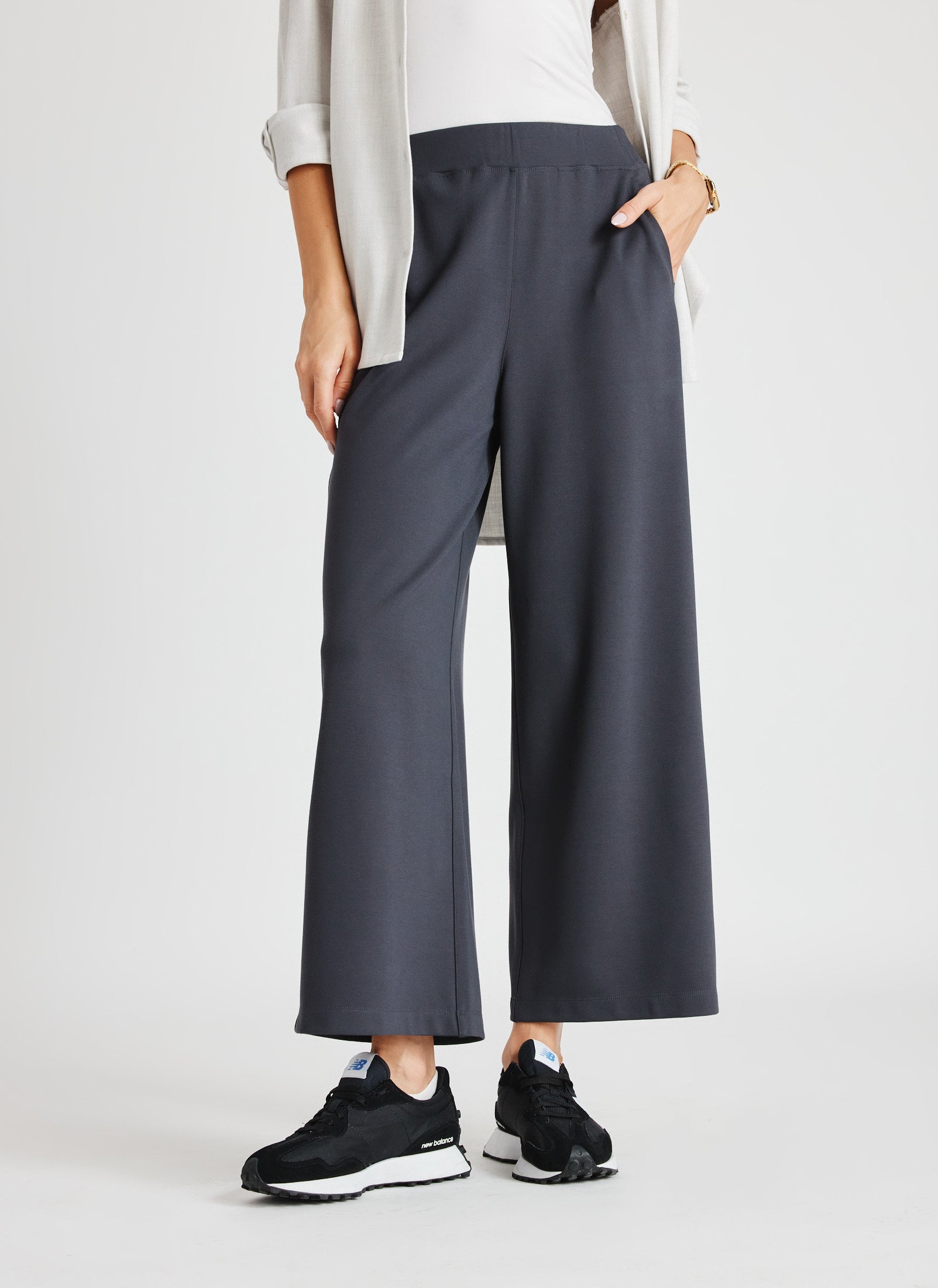 Kit and Ace — Serenity Double Knit Wide Leg Pants