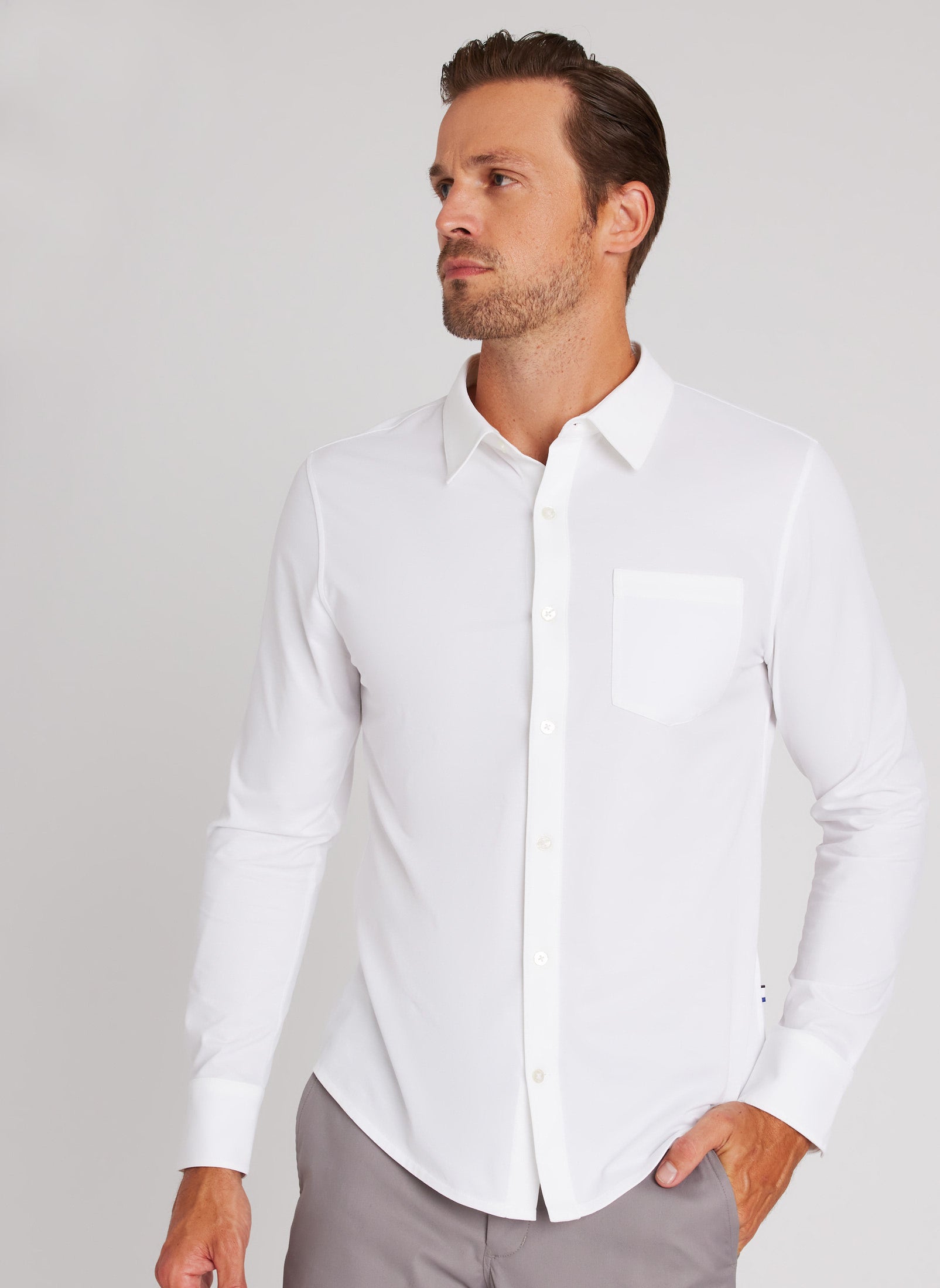 City Tech Classic Shirt ?? Model:: Scott | M || Bright White
