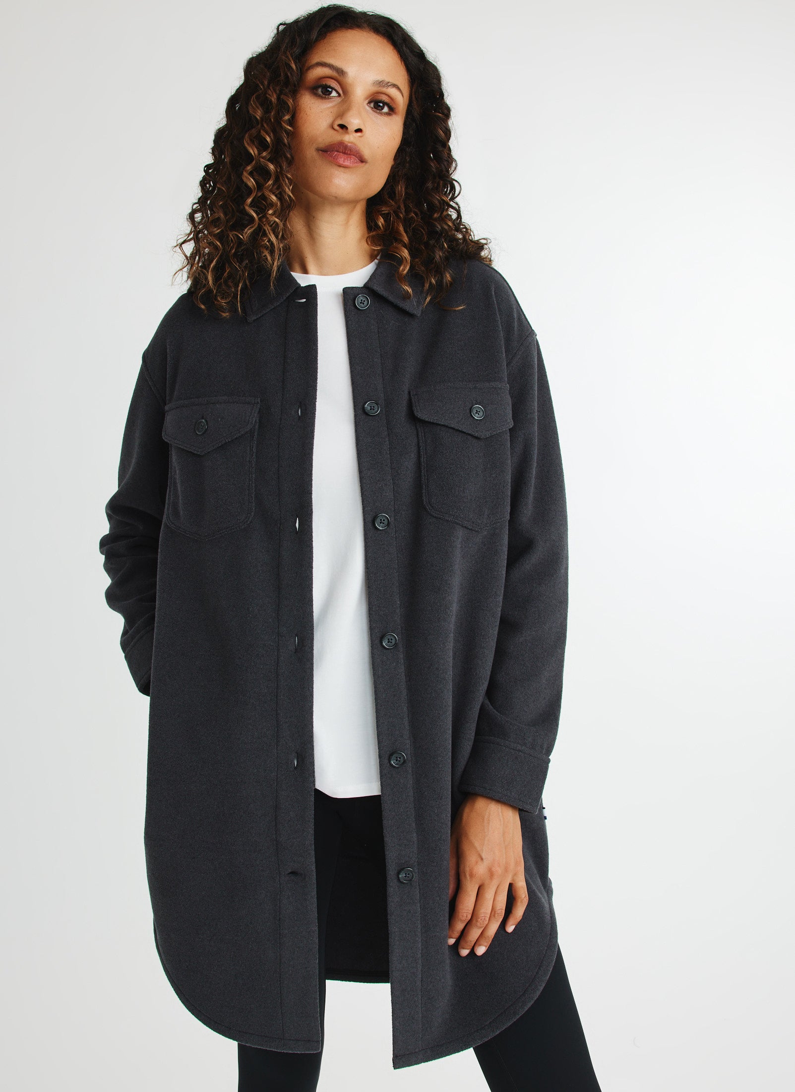 Hygge Fleece Long Shirt Jacket ?? Model:: Alex | S || Heather Plasma