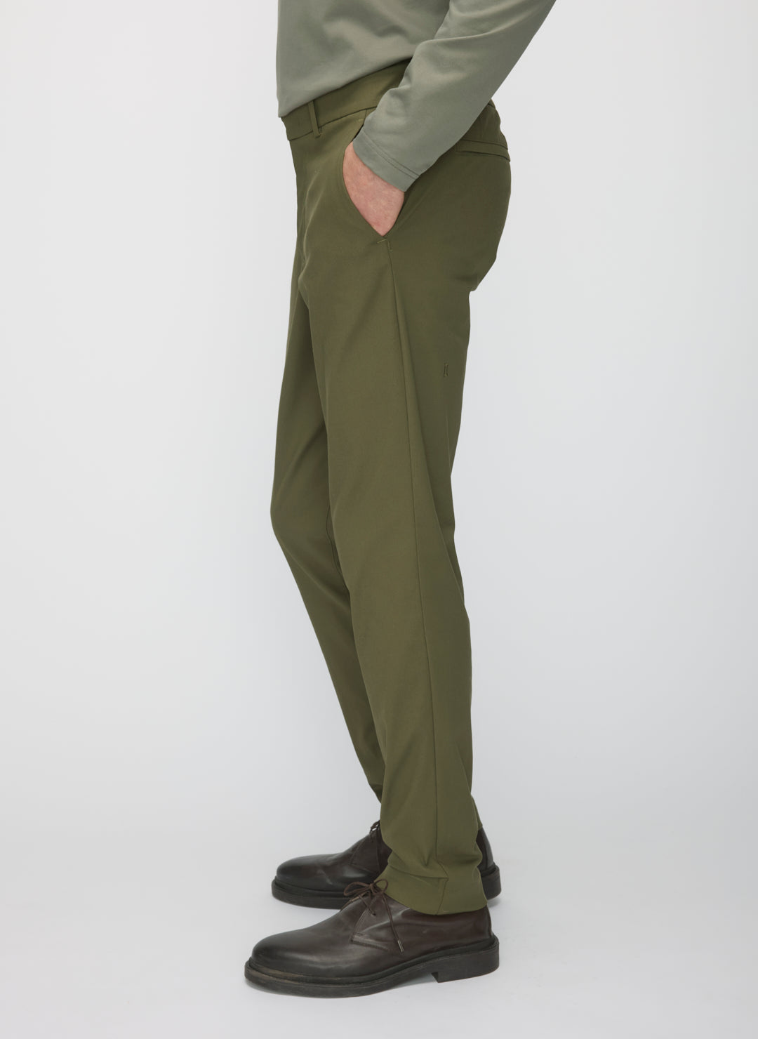 Navigator Commute Pants Slim Fit