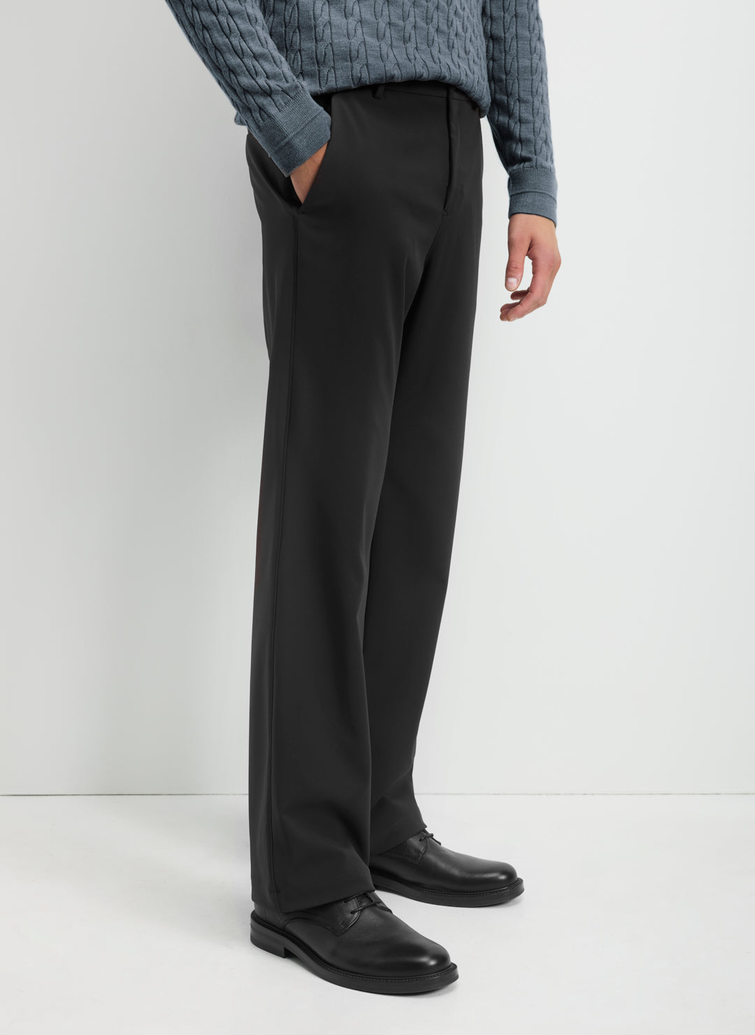 KMB10292MercerMultiTechStraightLegPants32Black_094