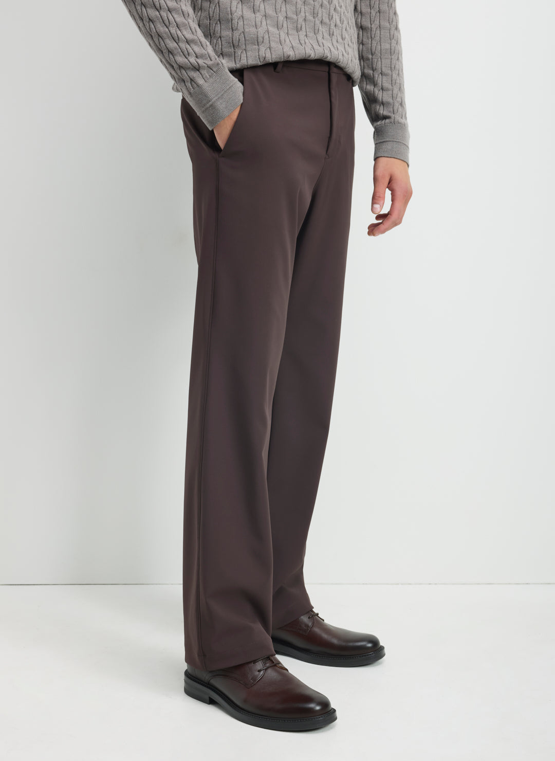 KMB10292MercerMultiTechStraightLegPants32Mole_094