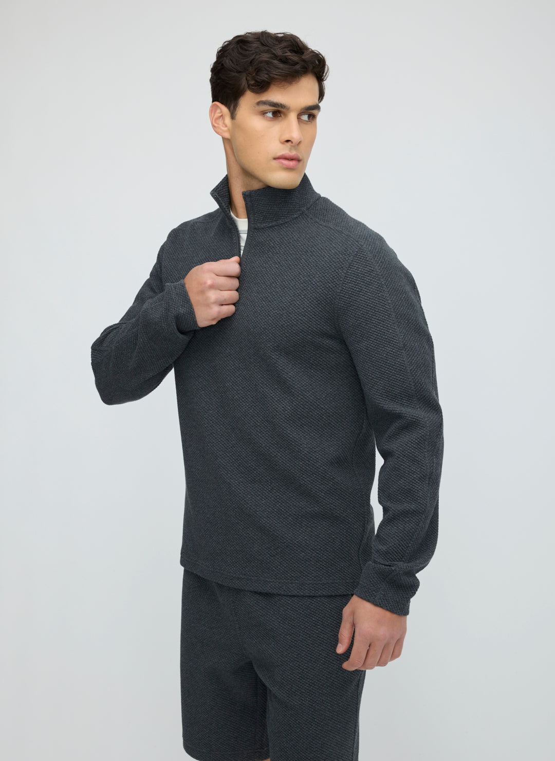 Textured 1/4 Zip Sweatshirt