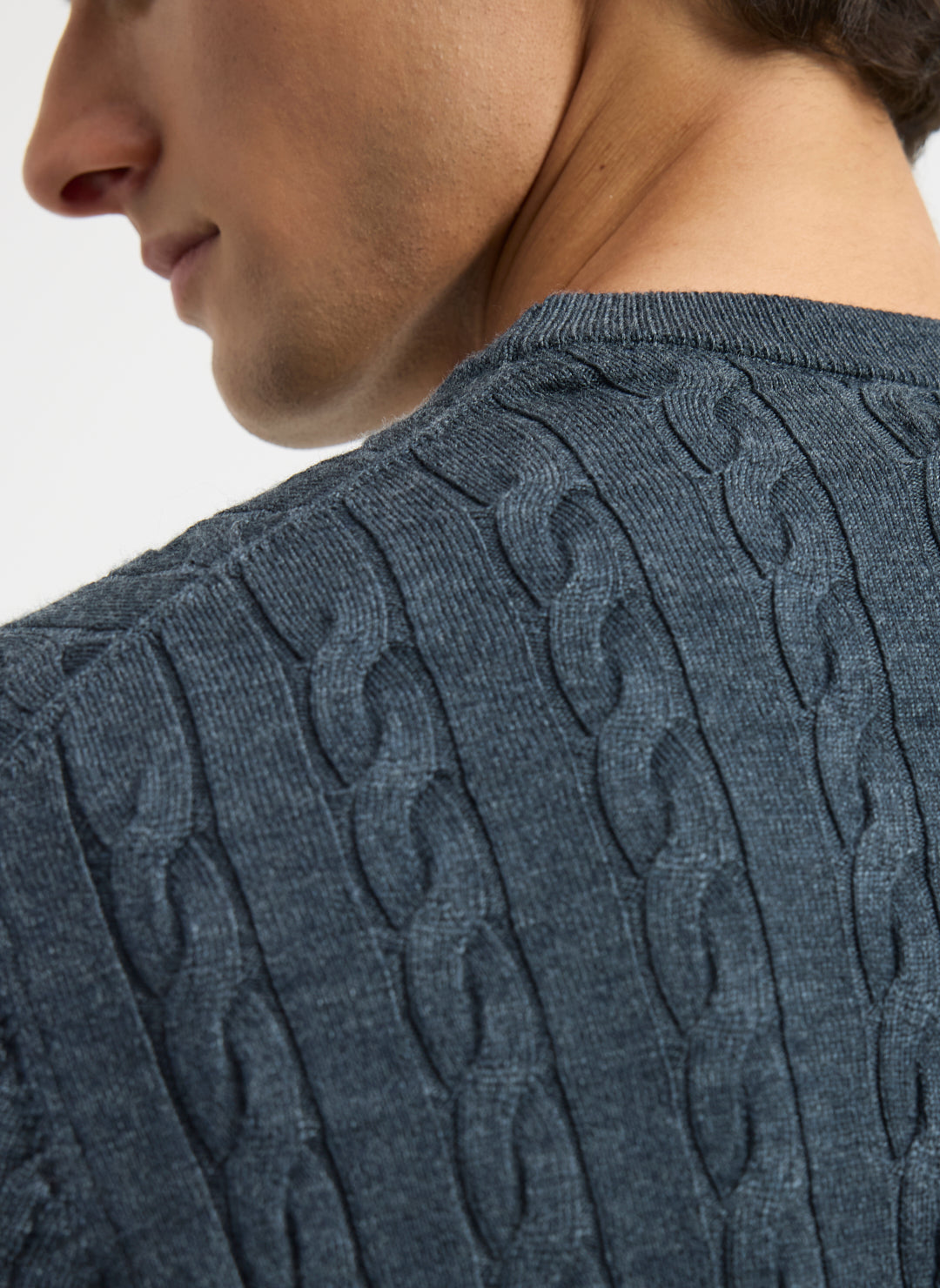 Hillside Merino Cable Crewneck Sweater