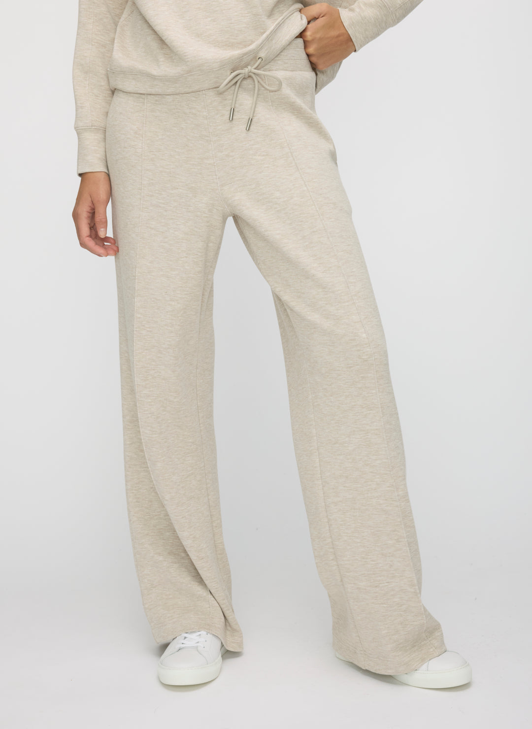 Restore Wide Leg Sweatpants