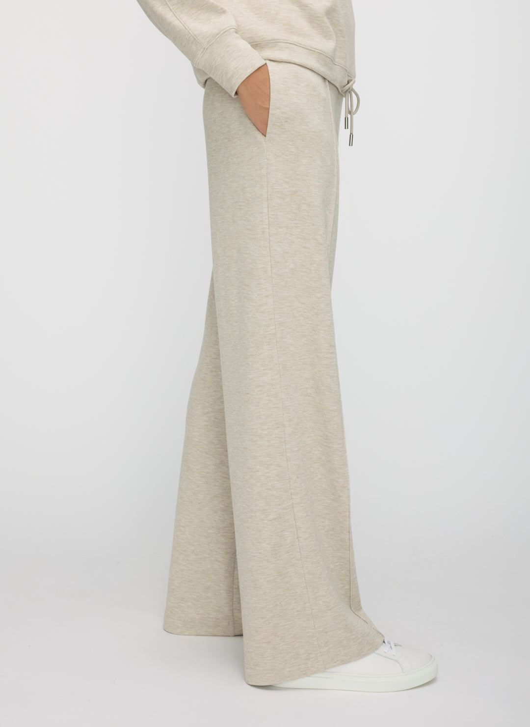 Restore Wide Leg Sweatpants