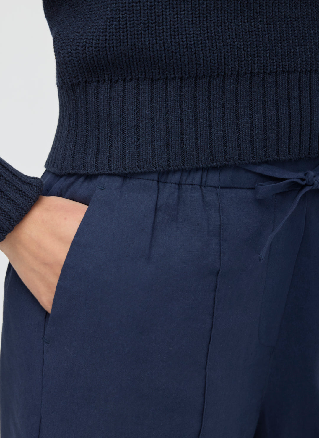 Lyon Linen Pull On Short