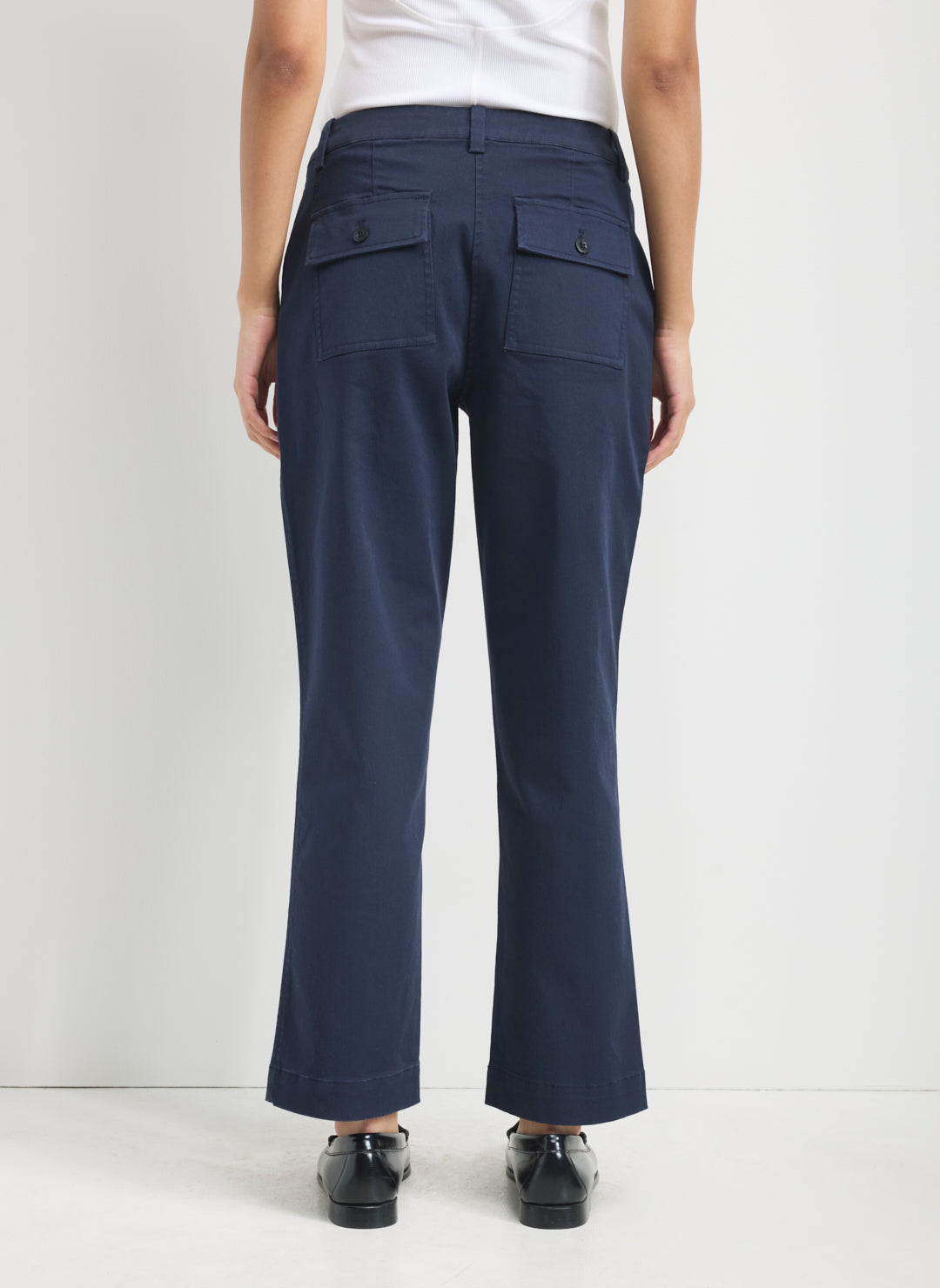 Twill Ease Straight Leg Pant