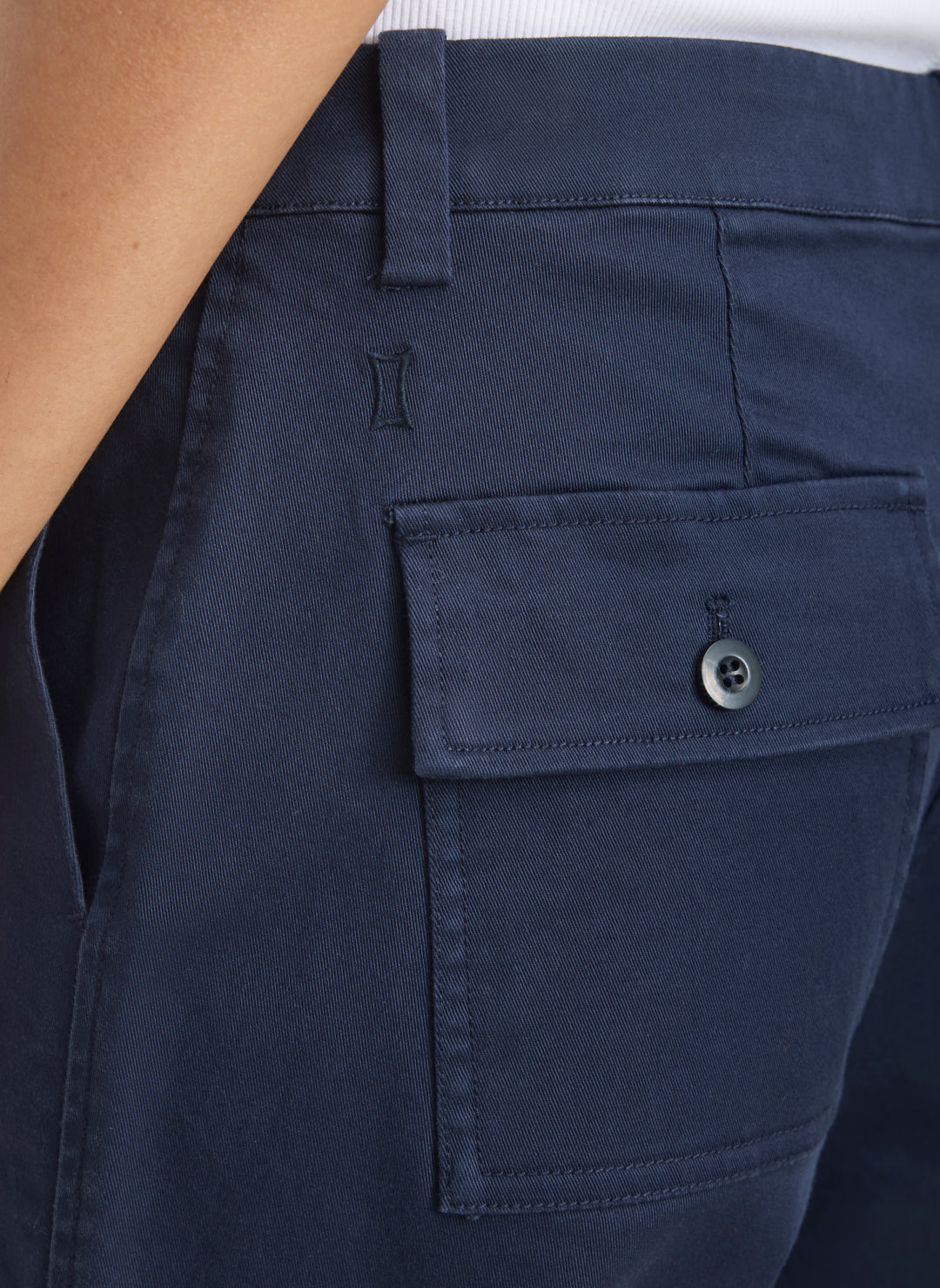 Twill Ease Straight Leg Pant