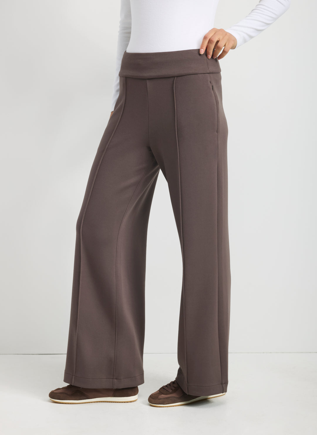 Restore Wide Leg Pant
