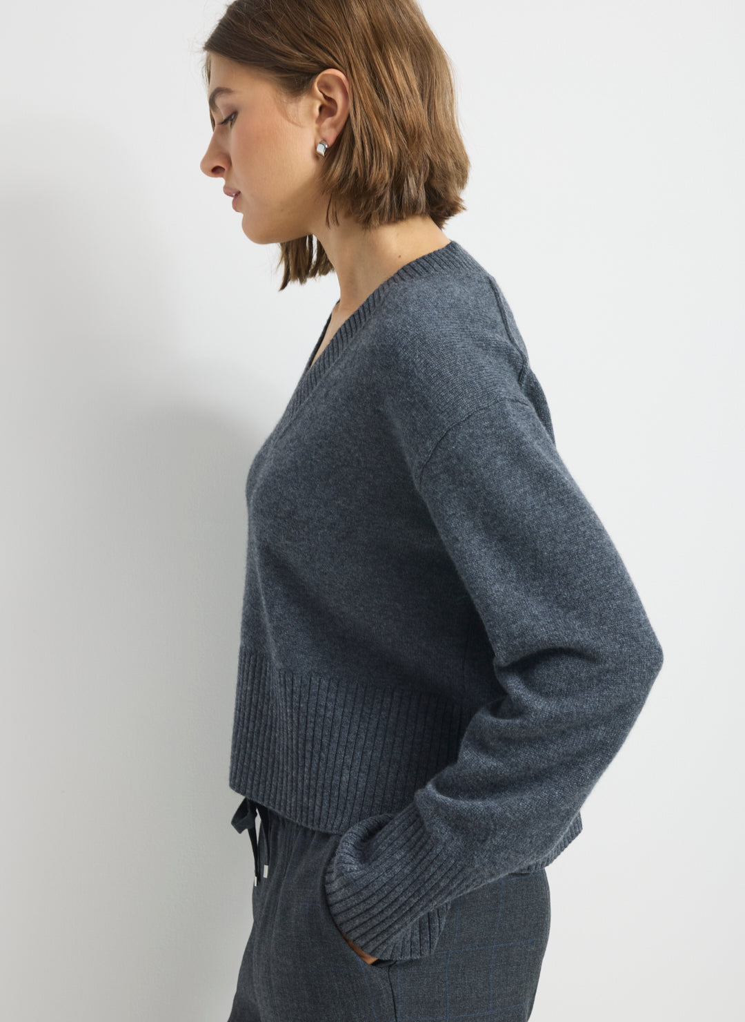 Kit Cashmerino Boxy V-Neck Sweater