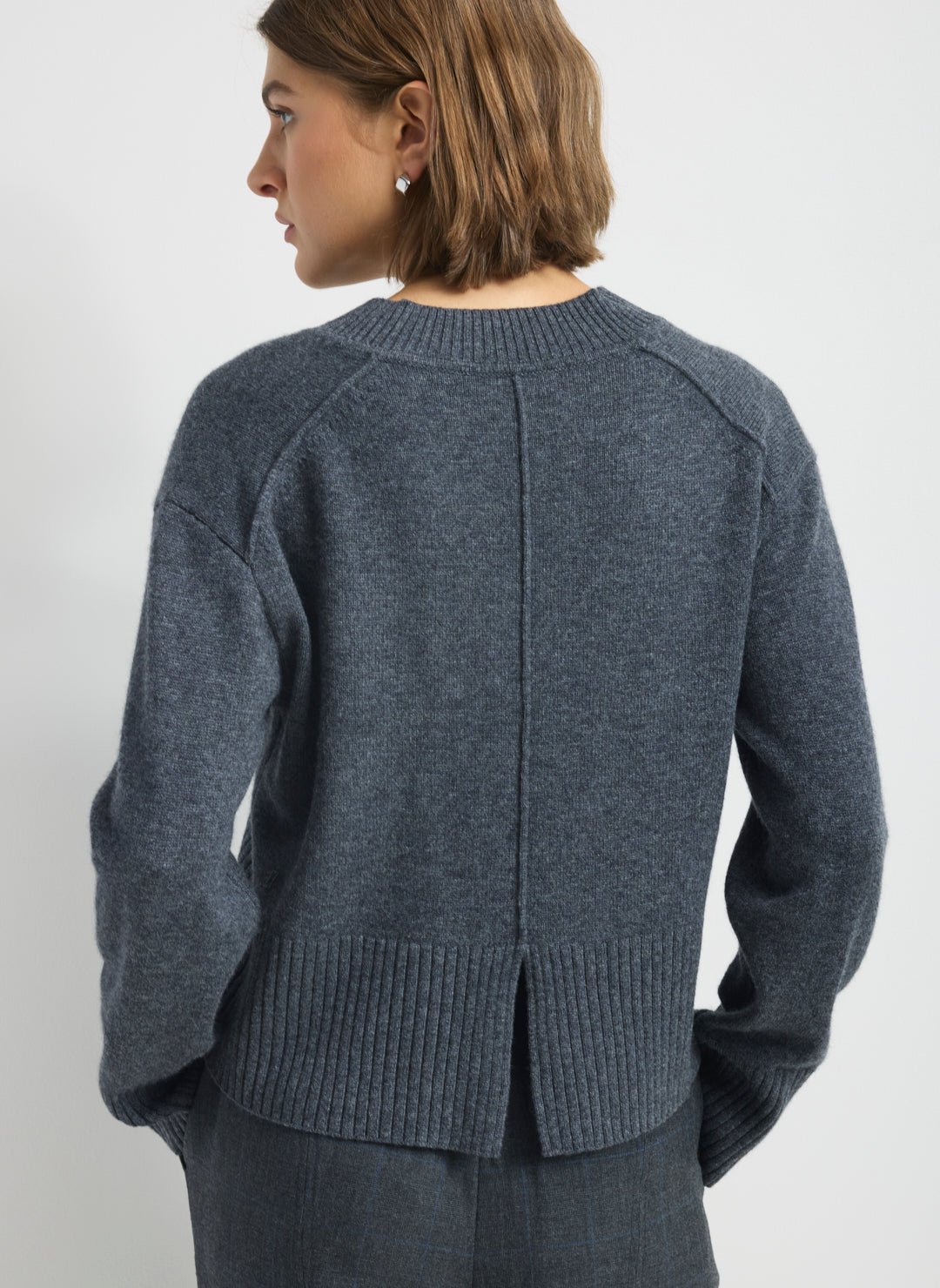 Kit Cashmerino Boxy V-Neck Sweater