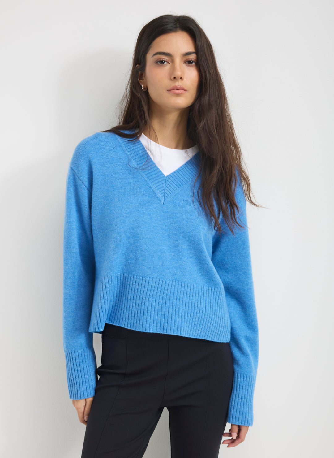 Kit Cashmerino Boxy V-Neck Sweater