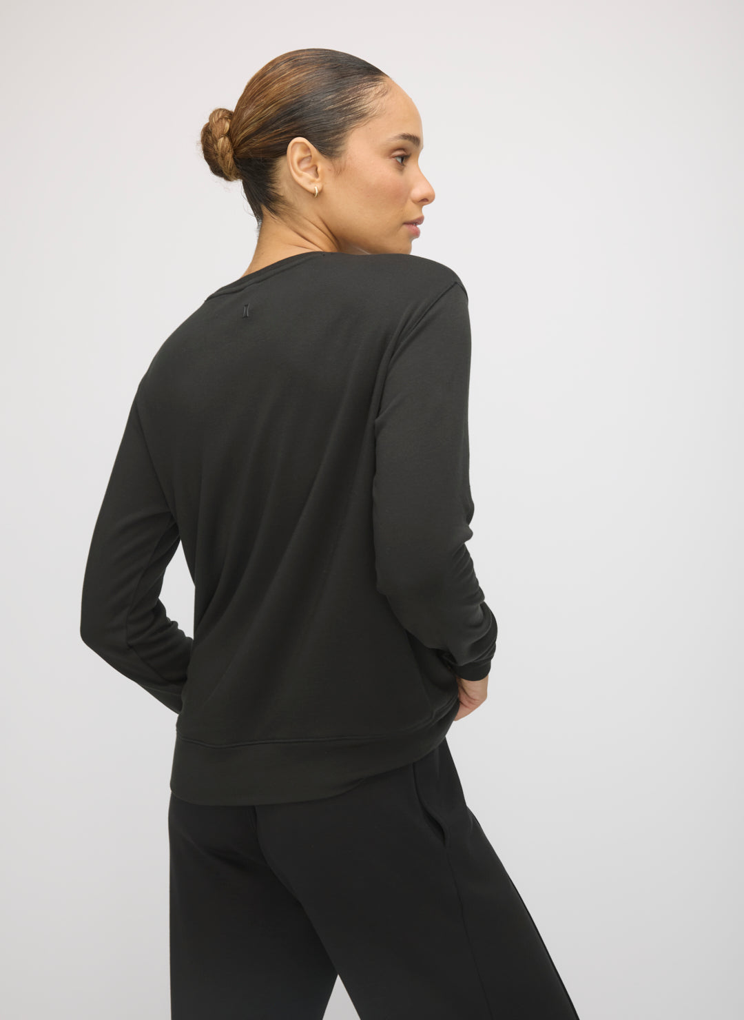 Devon Long Sleeve Pullover