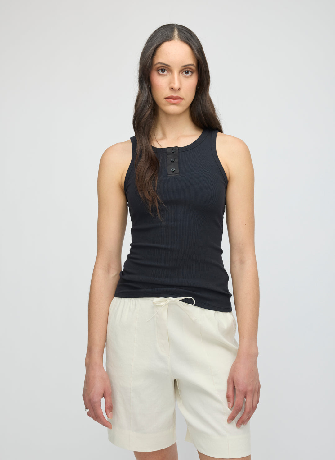 Henley Tank