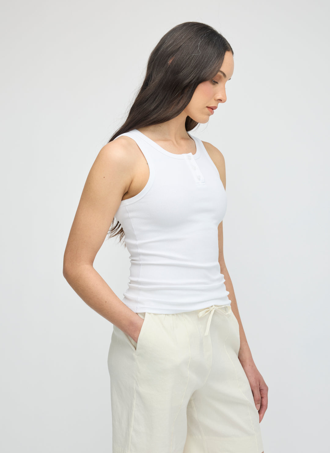 Henley Tank