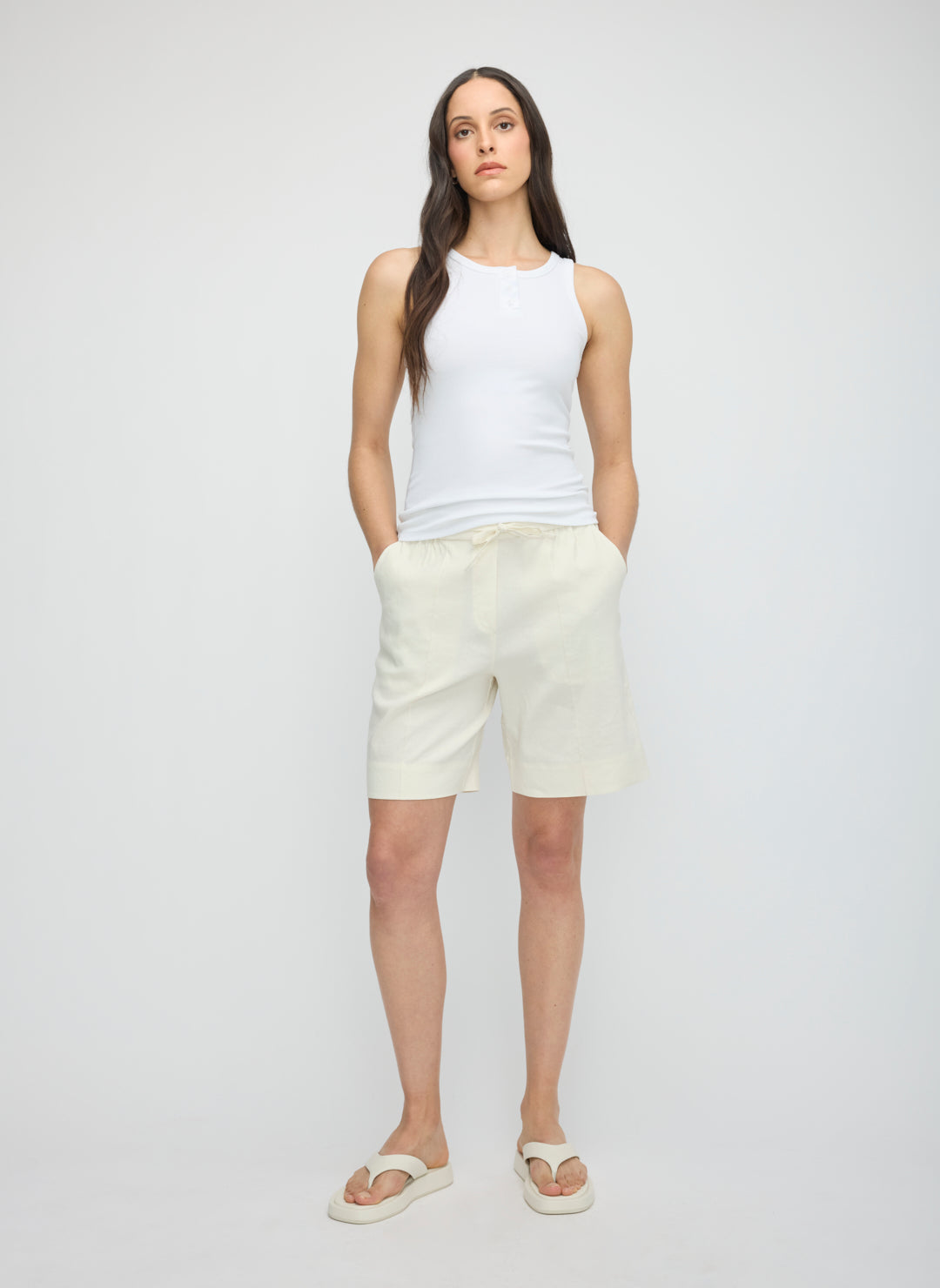Henley Tank