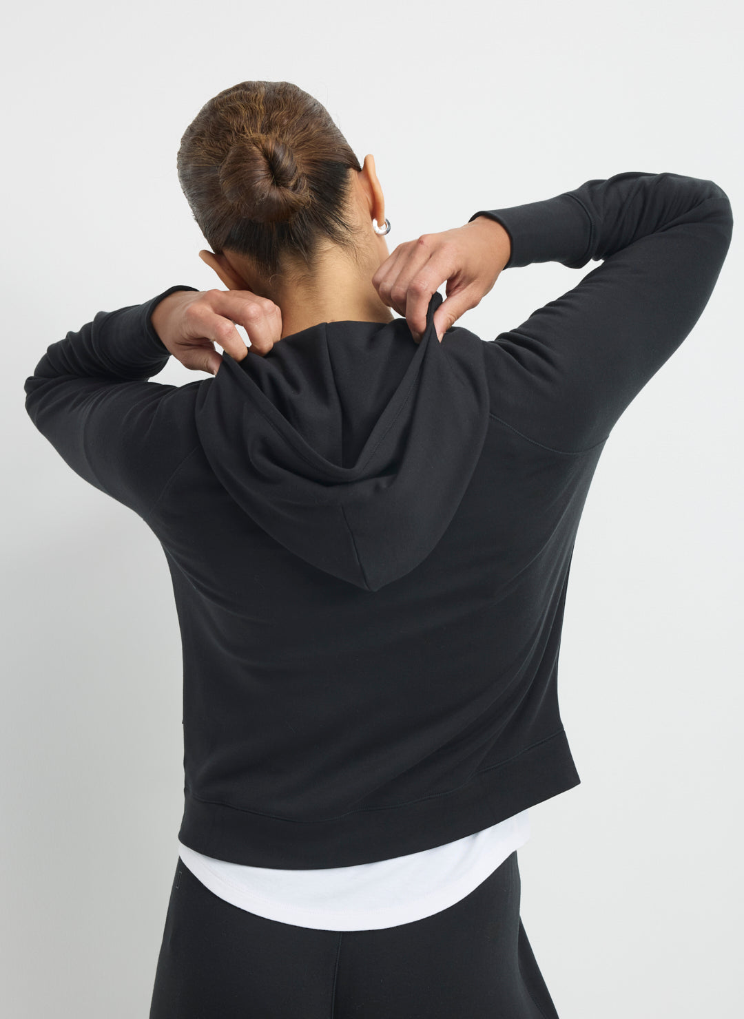 KWT10546DevonHoodieBlack_073