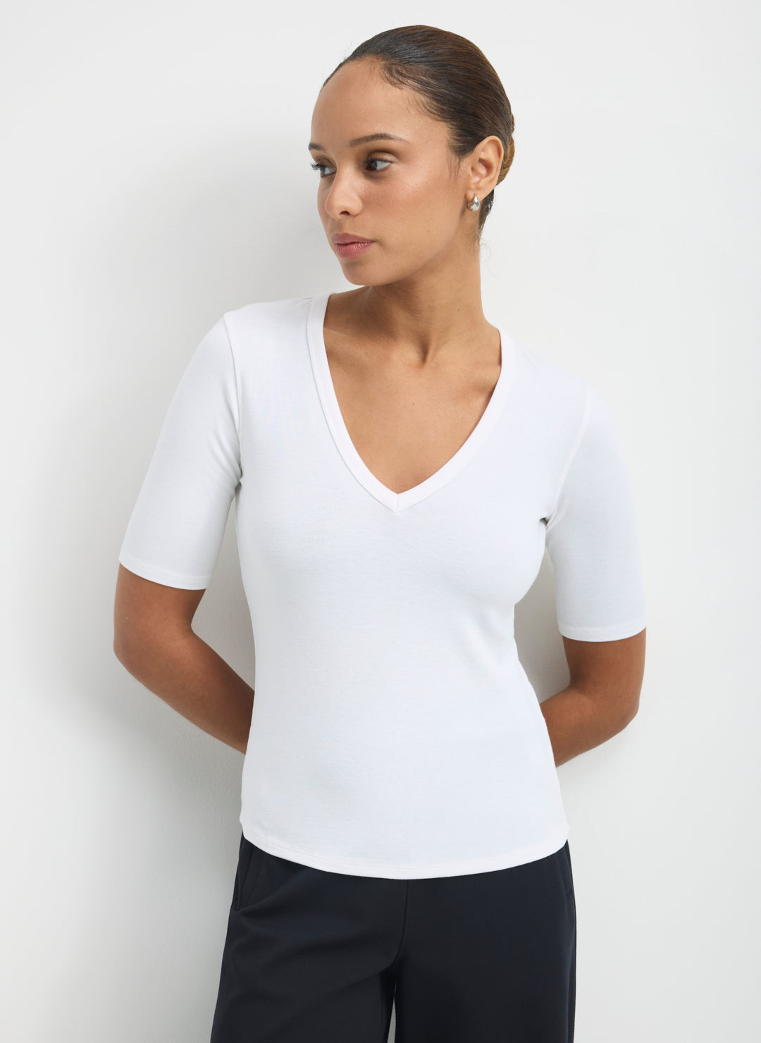 Kit Cosy V Neck Tee