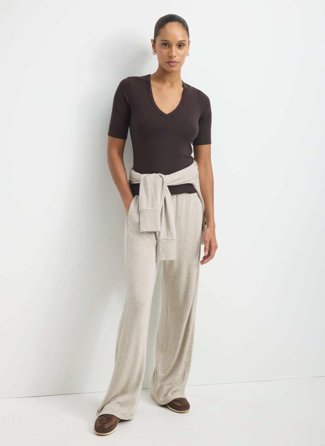 Kit Cosy V Neck Tee