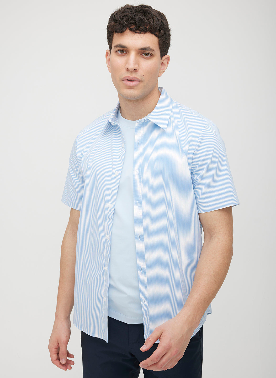 Kit and Ace — Acadia Short Sleeve Poplin Shirt