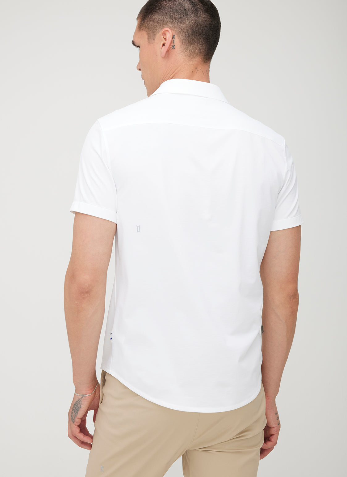 City Tech Short Sleeve Shirt ?? | M || Off White