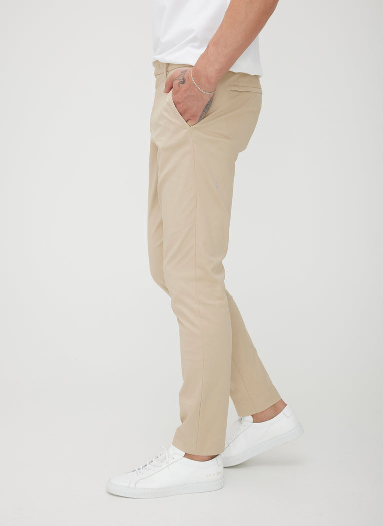 NAVIGATOR PANTS IN DARK COAL main image 1