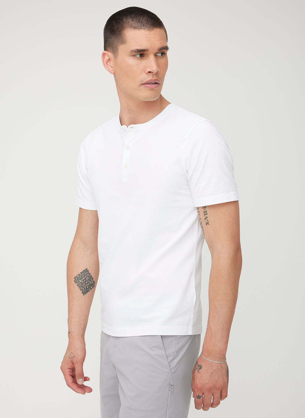 Kit and Ace — Stanton Henley Tee