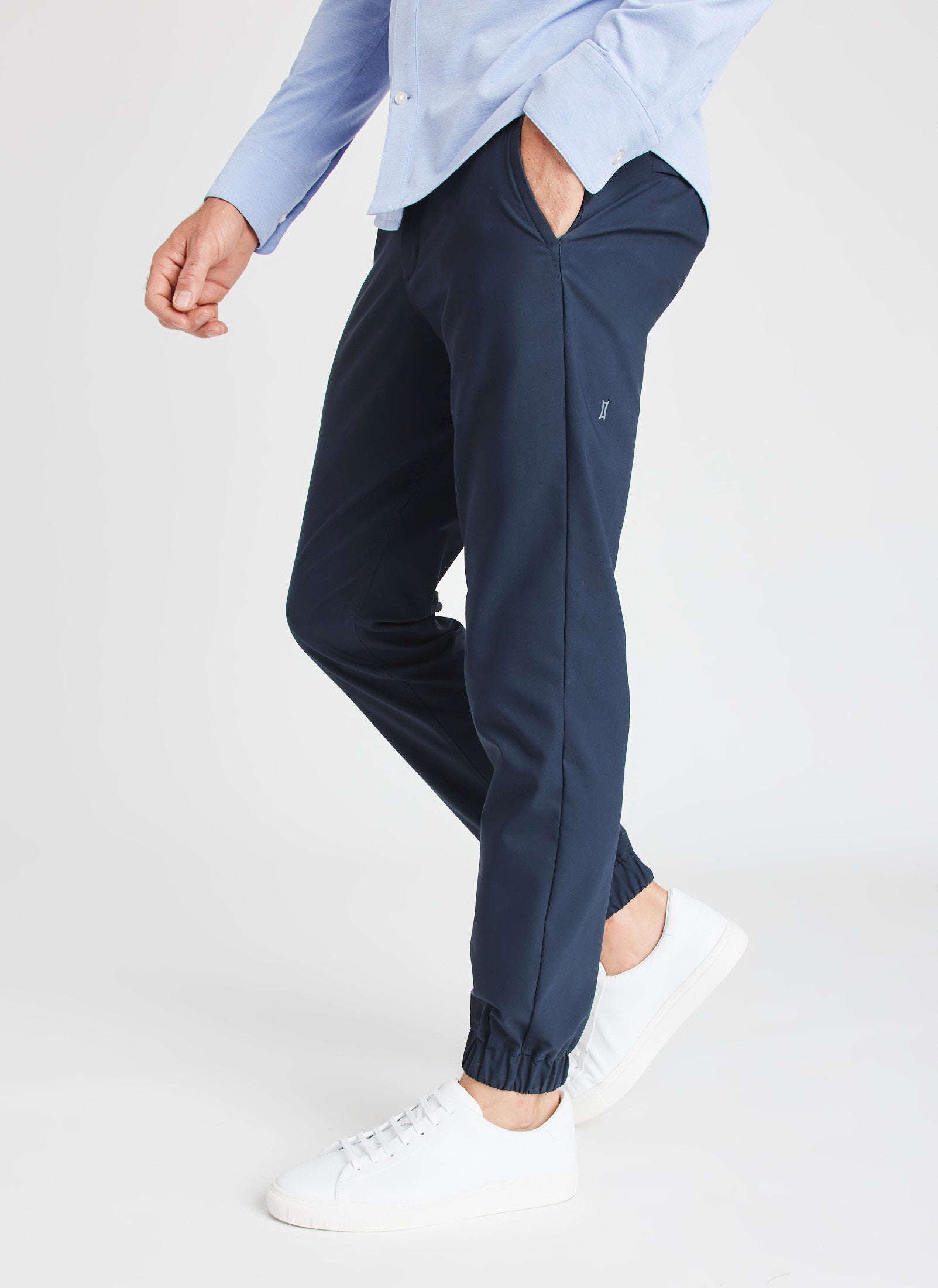 Uniqlo Ultra Stretch Jogger Slim Fit Tapered Blue EZY Jeans sz XL (36 -  39)