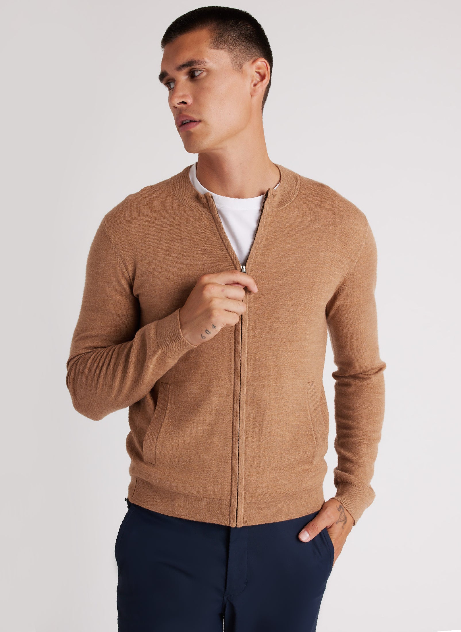 Pender Full Zip Merino Sweater  ?? Adryan | M || Sable