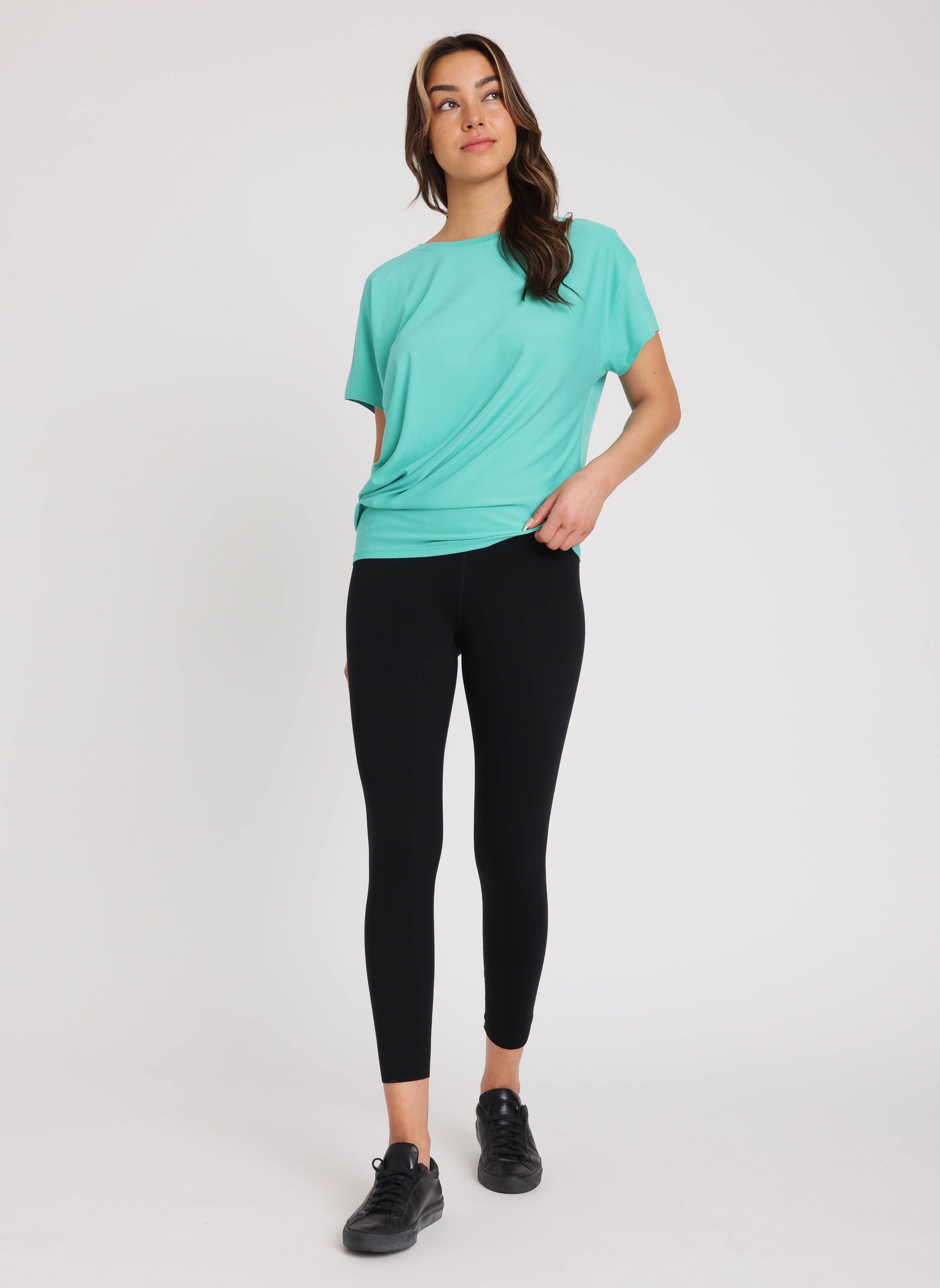 Wave Tee  Women's T-Shirts and Long Sleeves – Kit and Ace