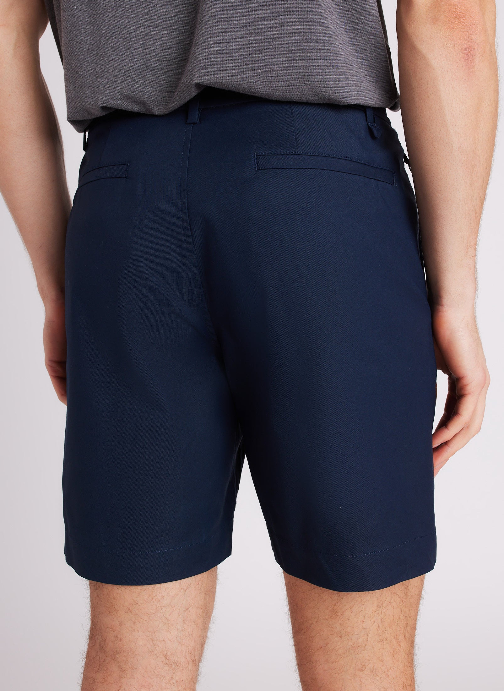 Navigator Essential Shorts 8" ?? Model:: Chad | 32 || Dark Navy
